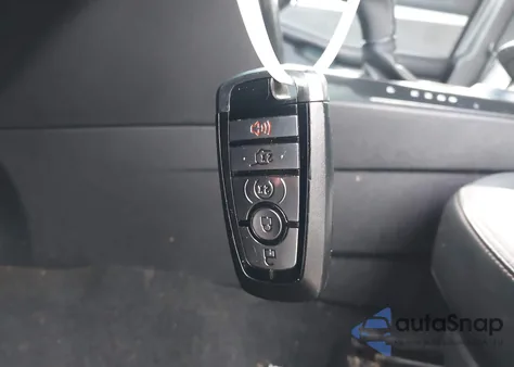 2017 Ford Explorer Xlt z USA, uszkodzony, nr VIN 1FM5K7D83HGA02056